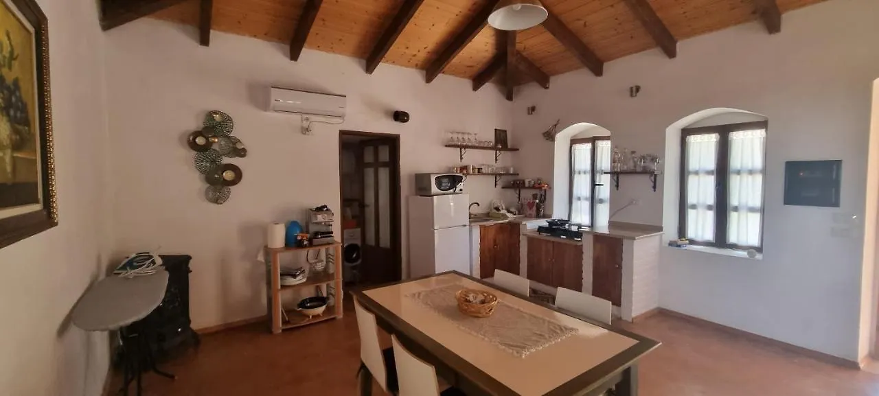 Villa Olive Old Qeparo Vakantiehuis