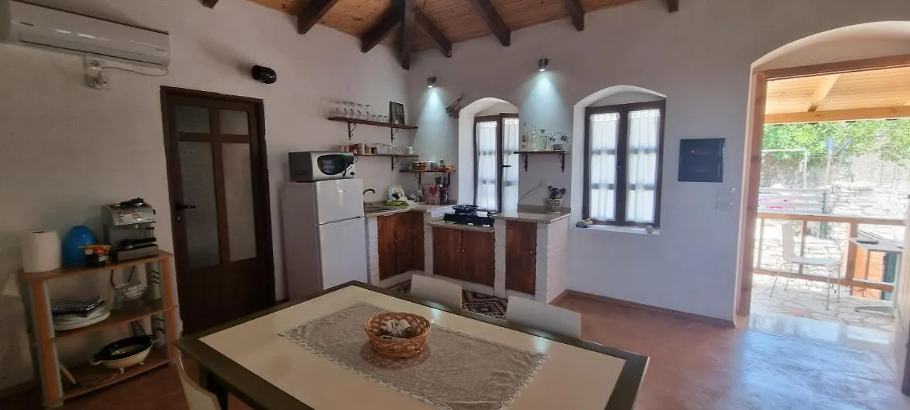 Villa Olive Old Qeparo Vakantiehuis