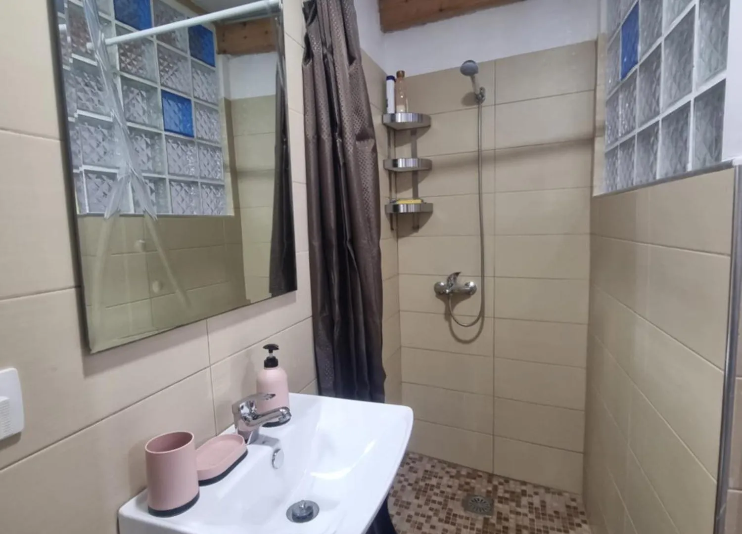 Villa Olive Old Qeparo
