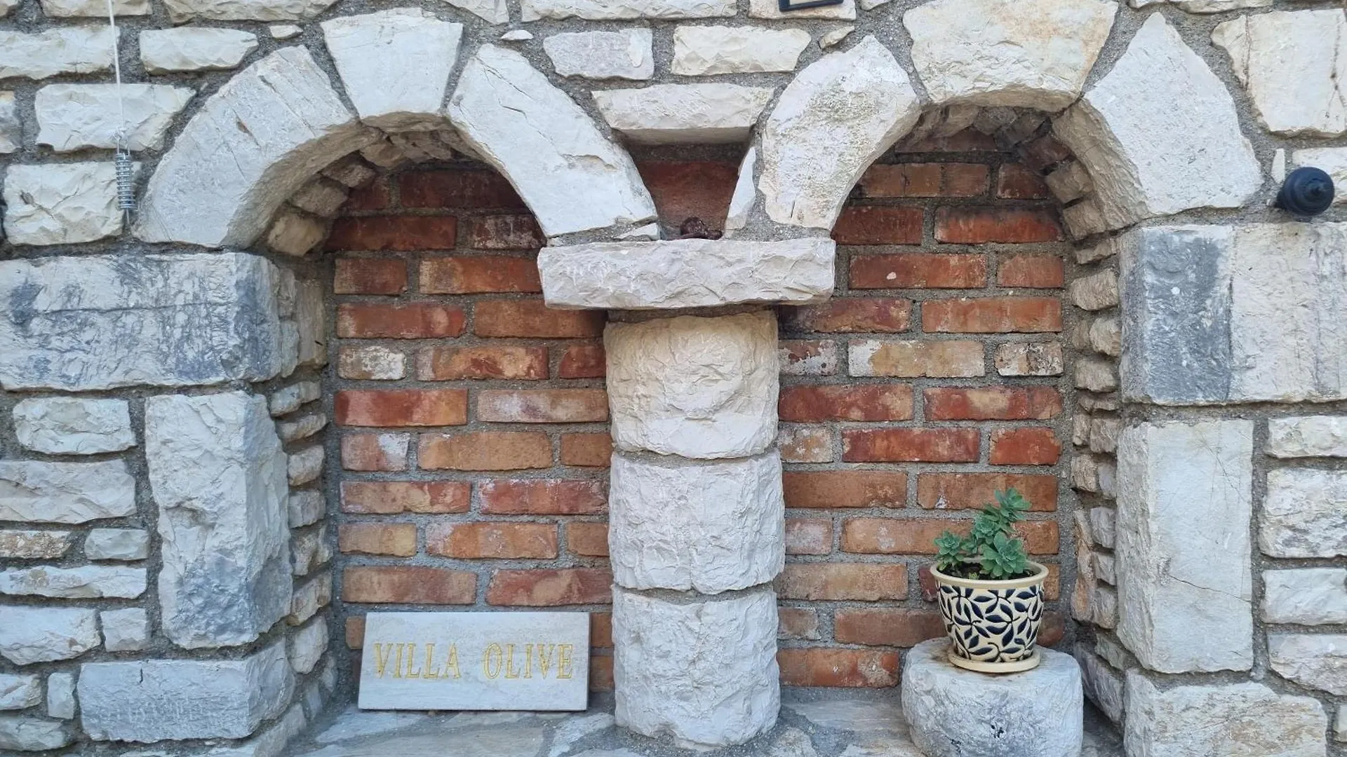 Villa Olive Old Qeparo Vakantiehuis